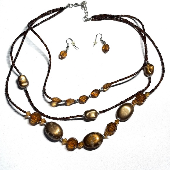 Set of multi layered beaded necklace with assorted earrings- amber & bronze - Picture 1 of 4